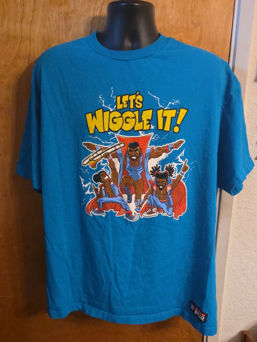 WWE Let’s Wiggle It The New Day Men’s Blue T-Shirt Size XXL‎